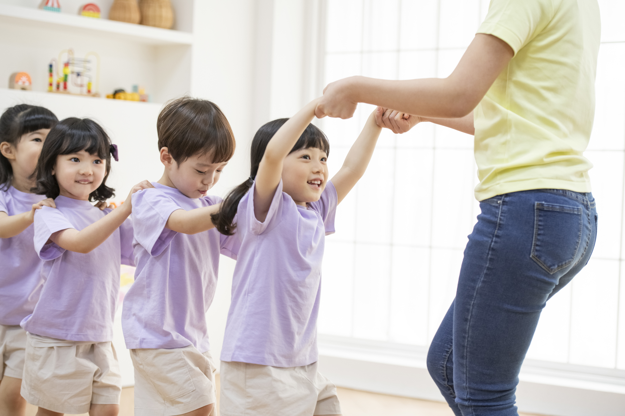 幼稚園教諭